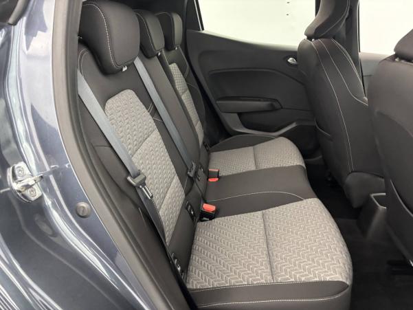 Vente en ligne Renault Clio 5 Clio TCe 90 - 21N au prix de 14 490 €