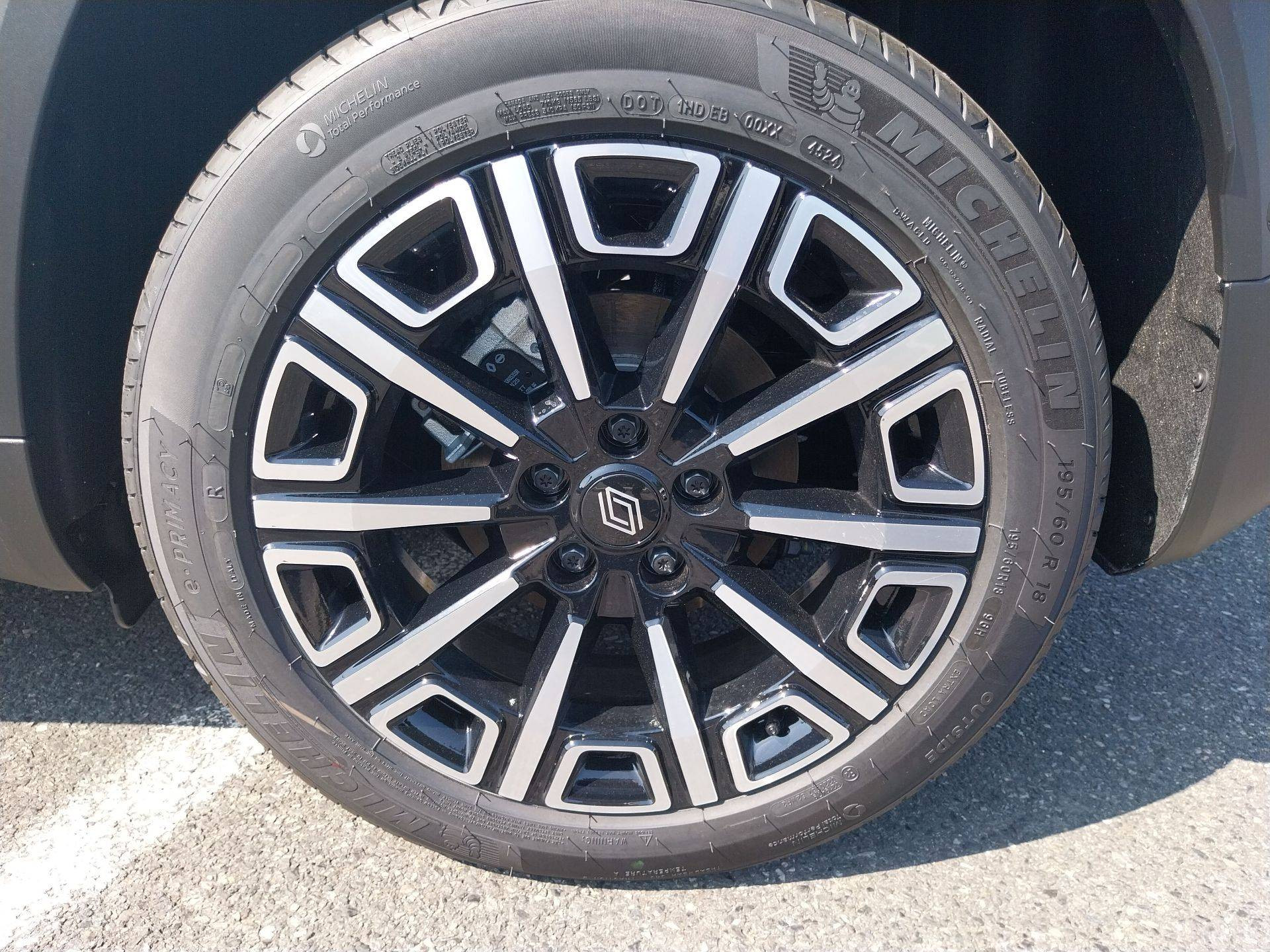 Vente en ligne Renault R4 E-Tech  150 ch autonomie confort au prix de 38 140 €