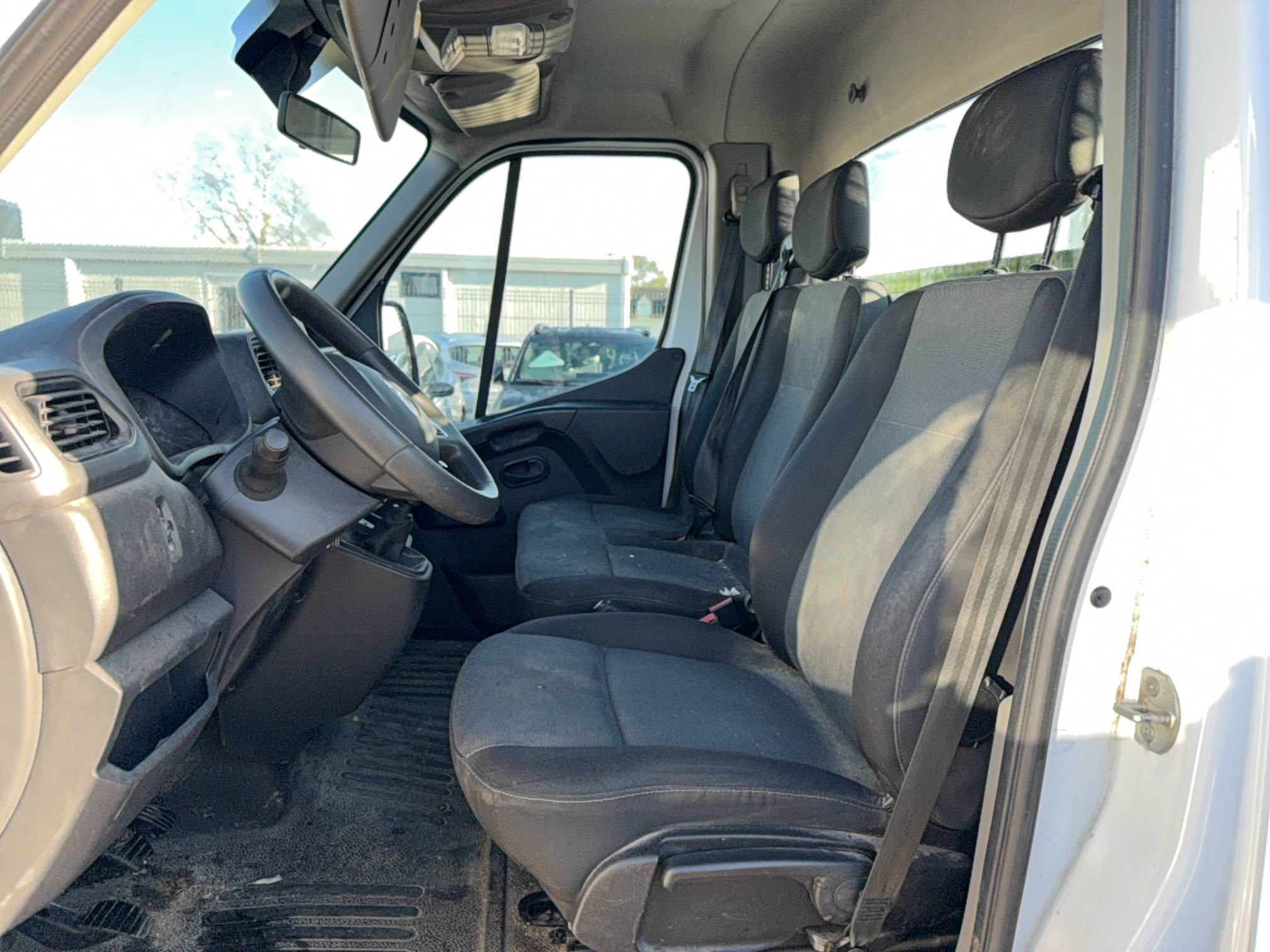 Vente en ligne Renault Master 3 Châssis Cabine MASTER CC PROP RJ3500 L3 BLUE DCI 145 EURO VI au prix de 34 990 €