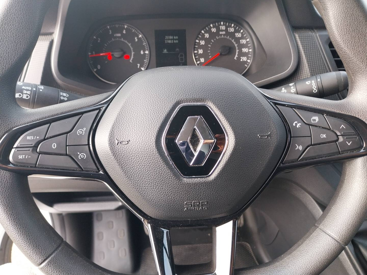 Vente en ligne Renault Trafic 3 Fourgon TRAFIC FGN L1H1 3000 KG BLUE DCI 130 au prix de 25 790 €