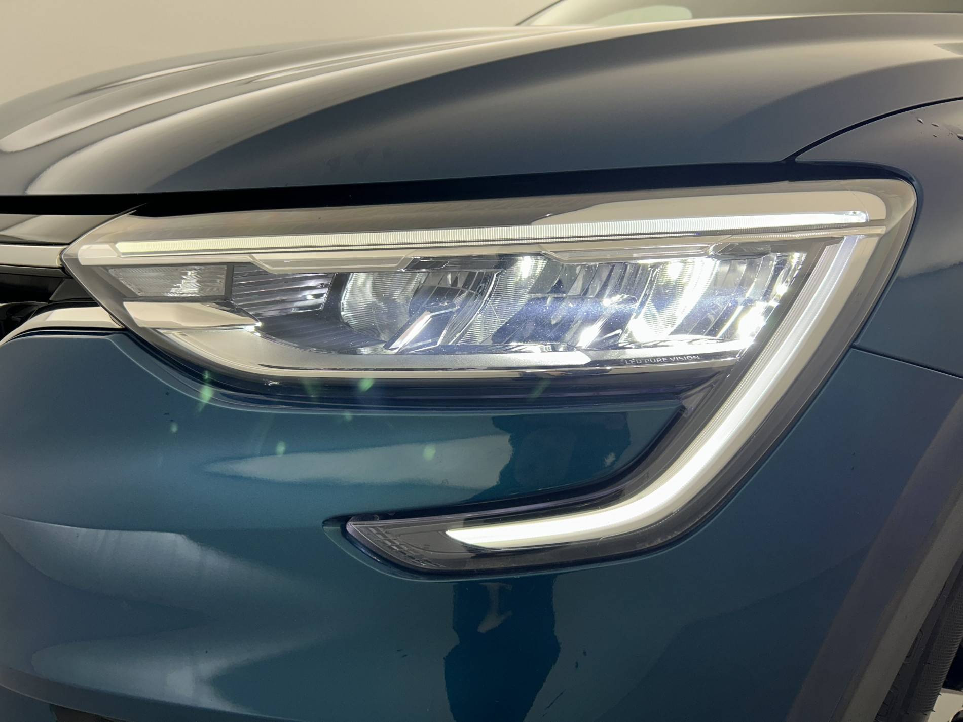 Vente en ligne Renault Arkana  mild hybrid 140 EDC FAP - 22 au prix de 20 490 €