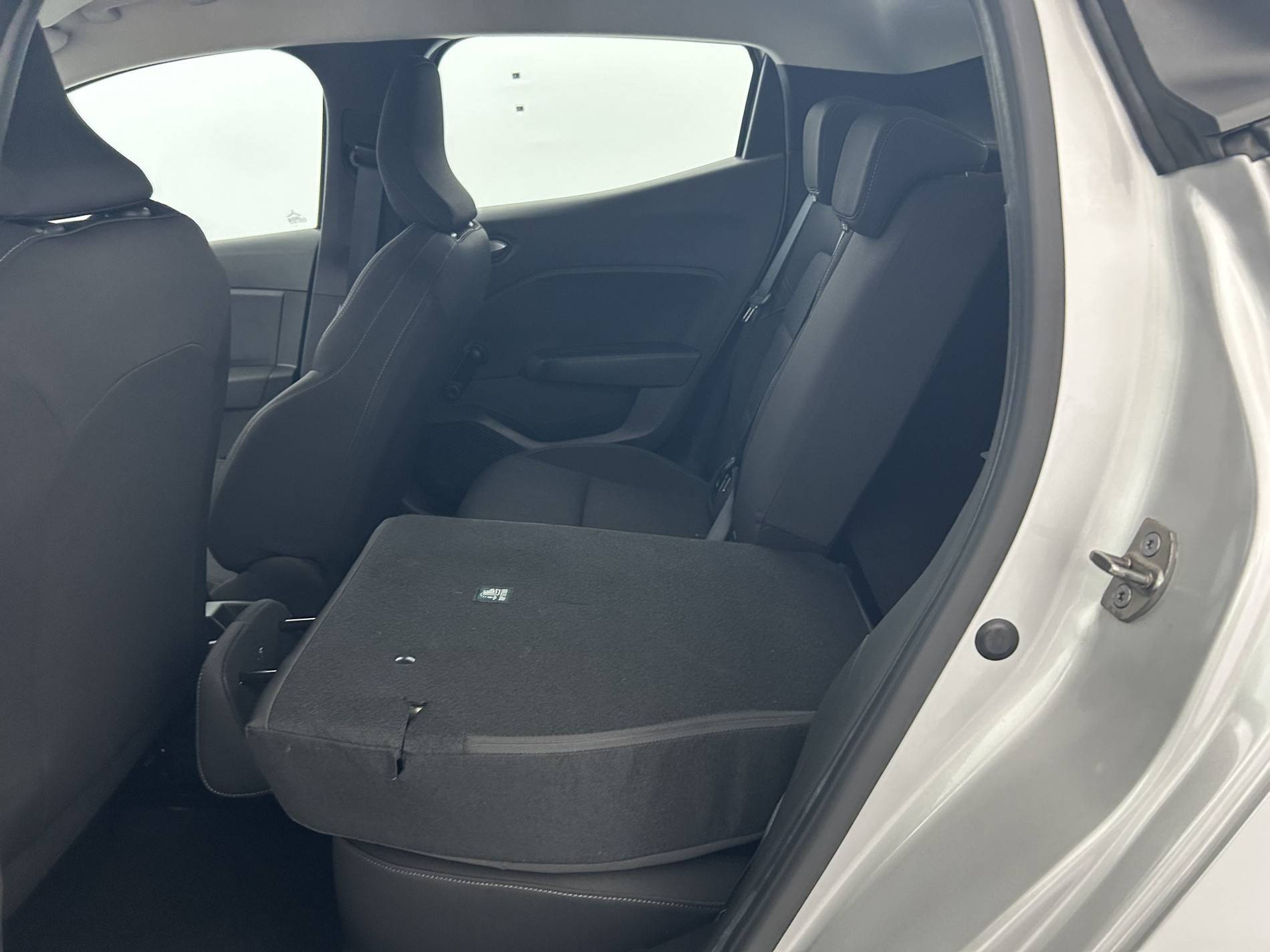 Vente en ligne Renault Clio 5 Clio TCe 90 au prix de 14 290 €