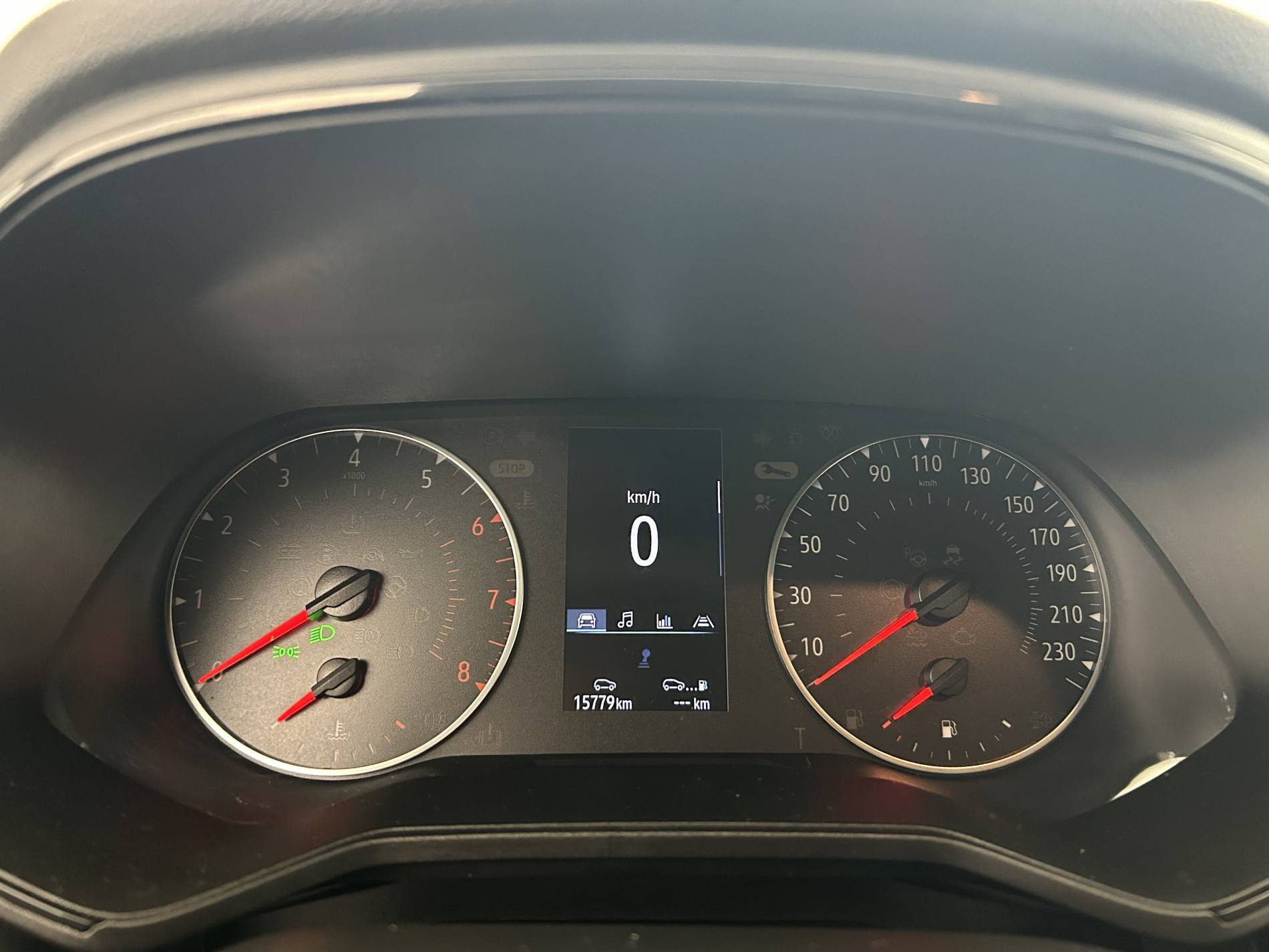 Vente en ligne Renault Clio 5 Clio TCe 90 au prix de 14 290 €