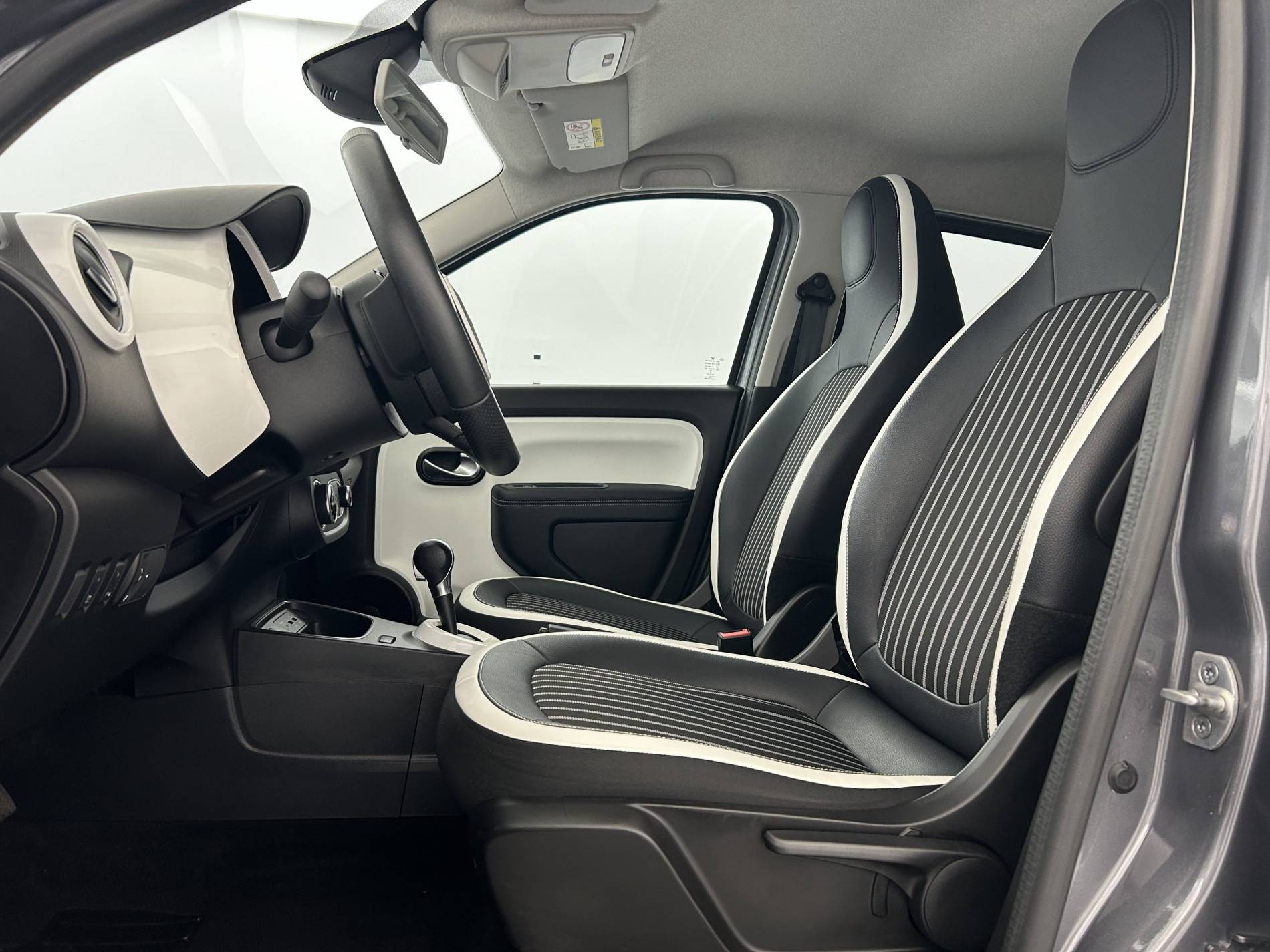 Vente en ligne Renault Twingo Electrique Twingo III Achat Intégral - 21 au prix de 11 990 €