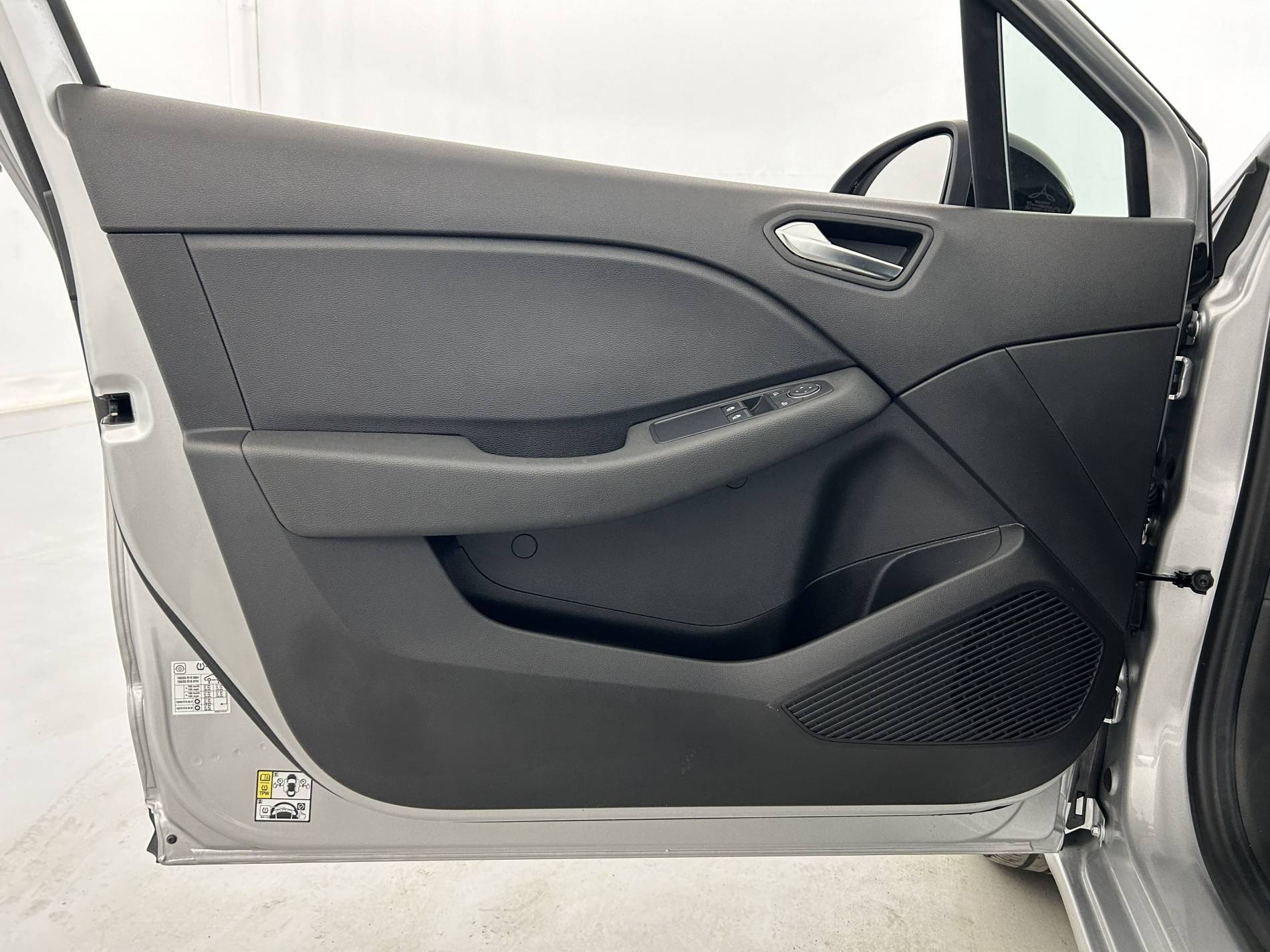 Vente en ligne Renault Clio 5 Clio TCe 90 au prix de 13 890 €