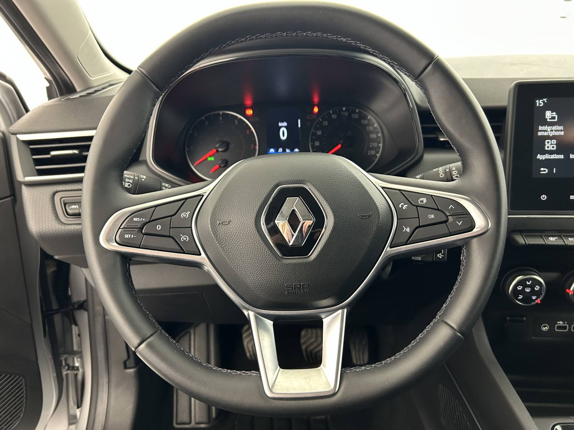 Vente en ligne Renault Clio 5 Clio TCe 90 au prix de 13 890 €