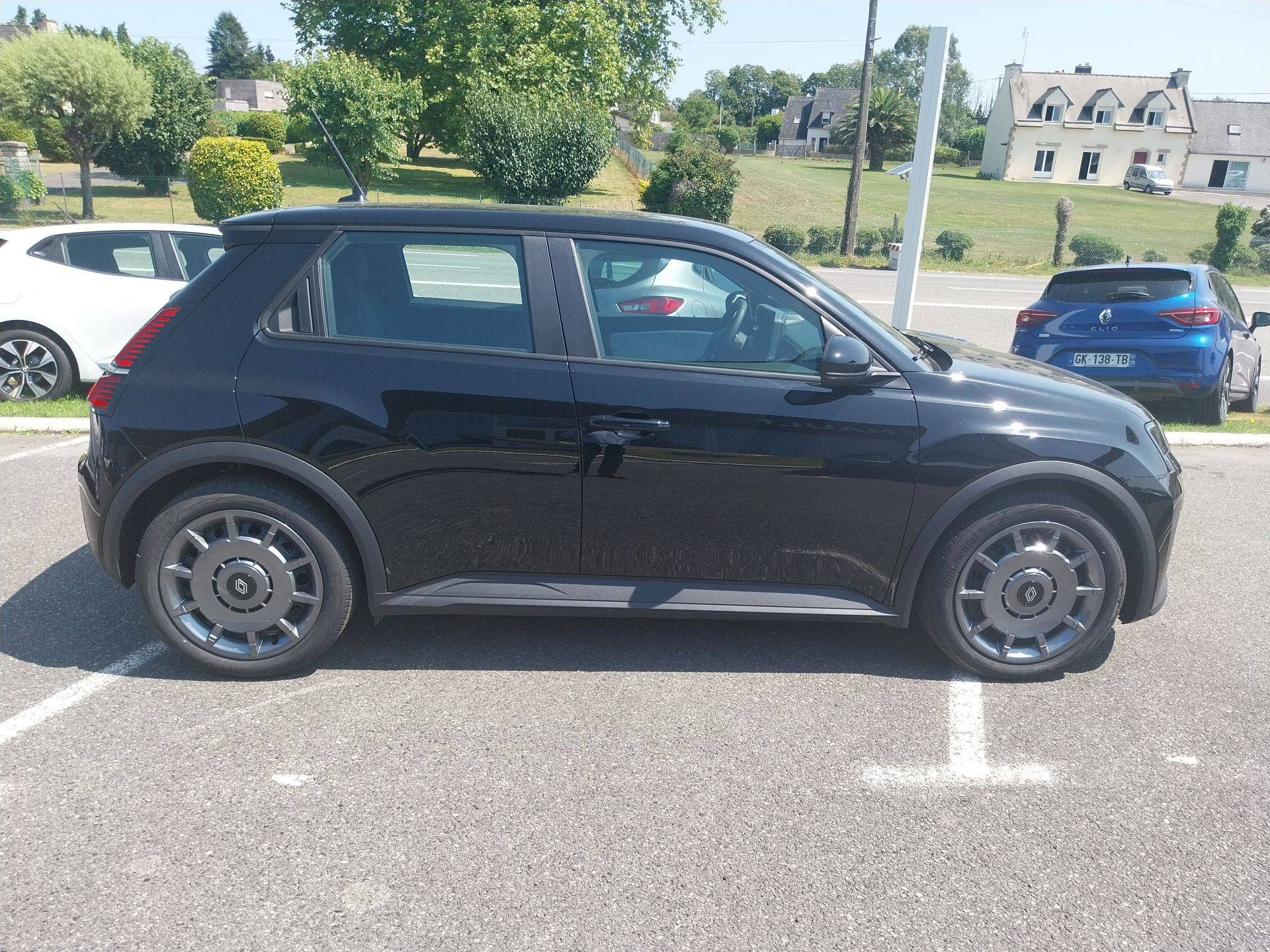 Vente en ligne Renault R5 E-Tech  120 ch autonomie urbaine au prix de 28 640 €