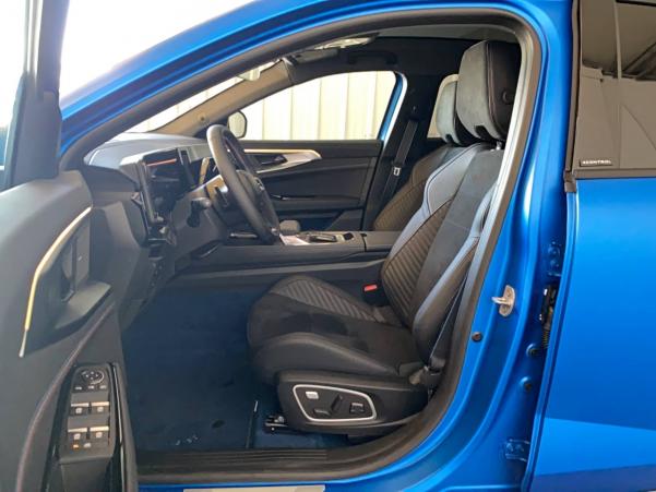 Vente en ligne Renault Rafale  E-Tech 4x4 300 au prix de 59 650 €