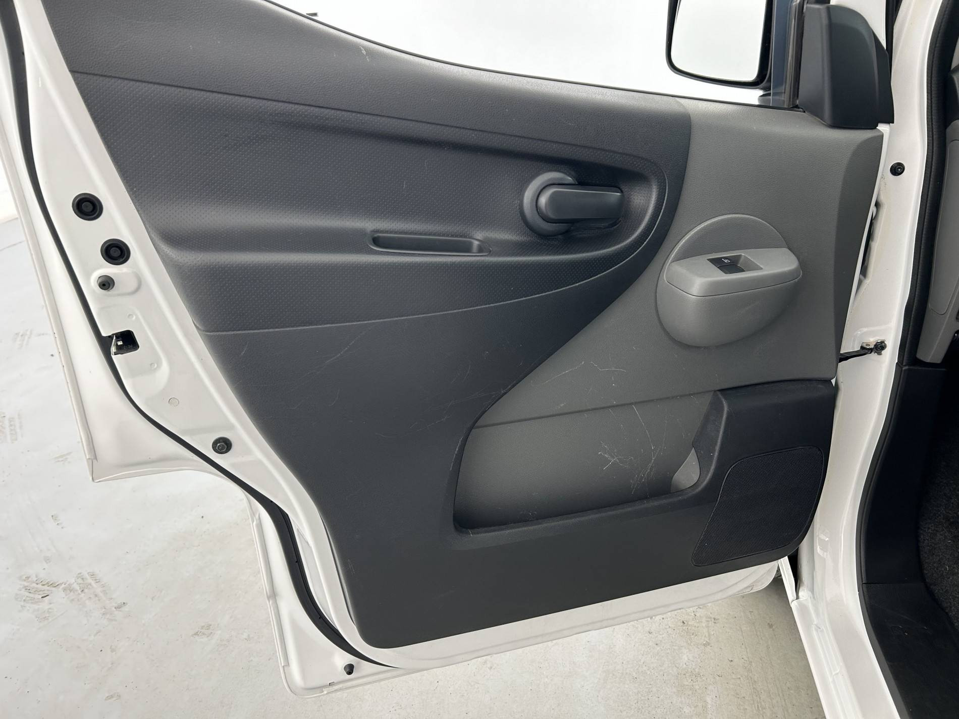 Vente en ligne Nissan NV200 Fourgon NV200 CA 1.5 DCI 90 au prix de 15 990 €