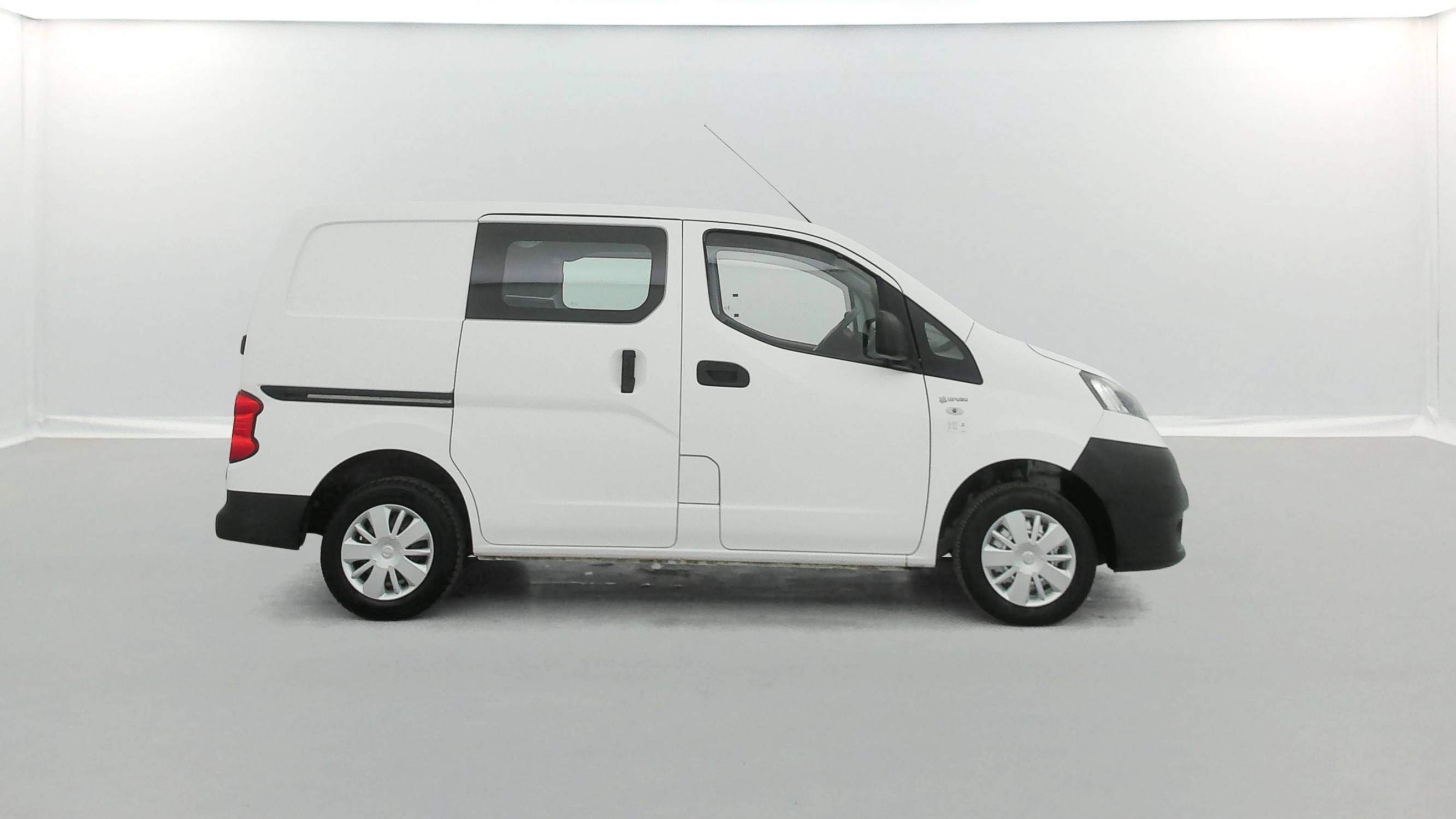 Vente en ligne Nissan NV200 Fourgon NV200 CA 1.5 DCI 90 au prix de 15 990 €
