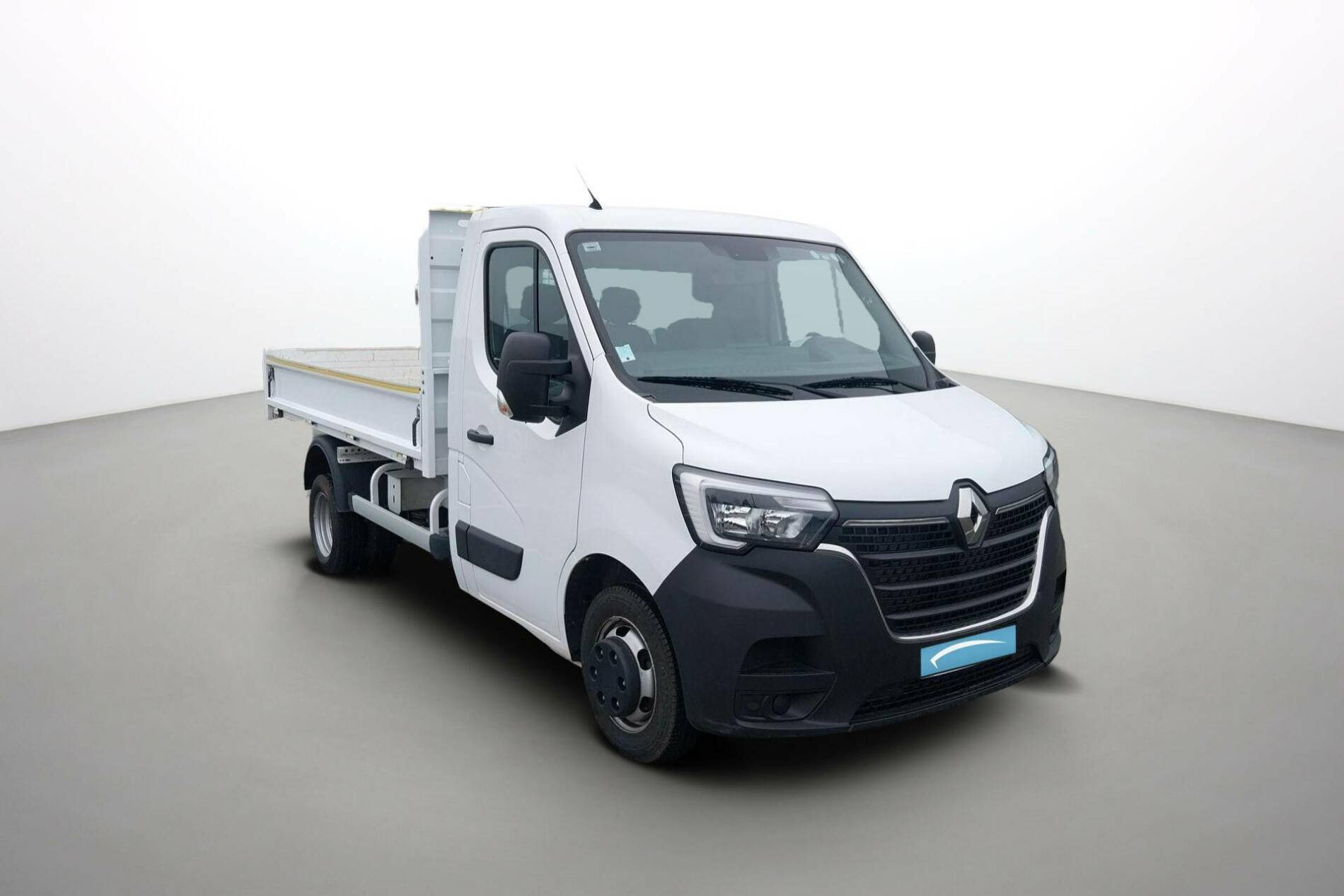 Vente en ligne Renault Master 3 Châssis Cabine MASTER CC PROP RJ3500 L2 PAFC BLUE DCI 130 EURO VI au prix de 33 990 €