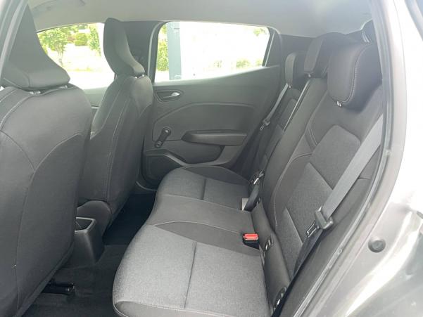 Vente en ligne Renault Clio 5 Clio TCe 90 au prix de 16 390 €