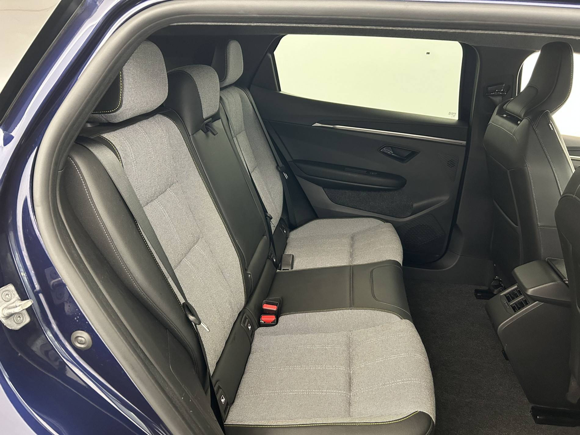 Vente en ligne Renault Scenic E-Tech  220 ch grande autonomie au prix de 35 990 €