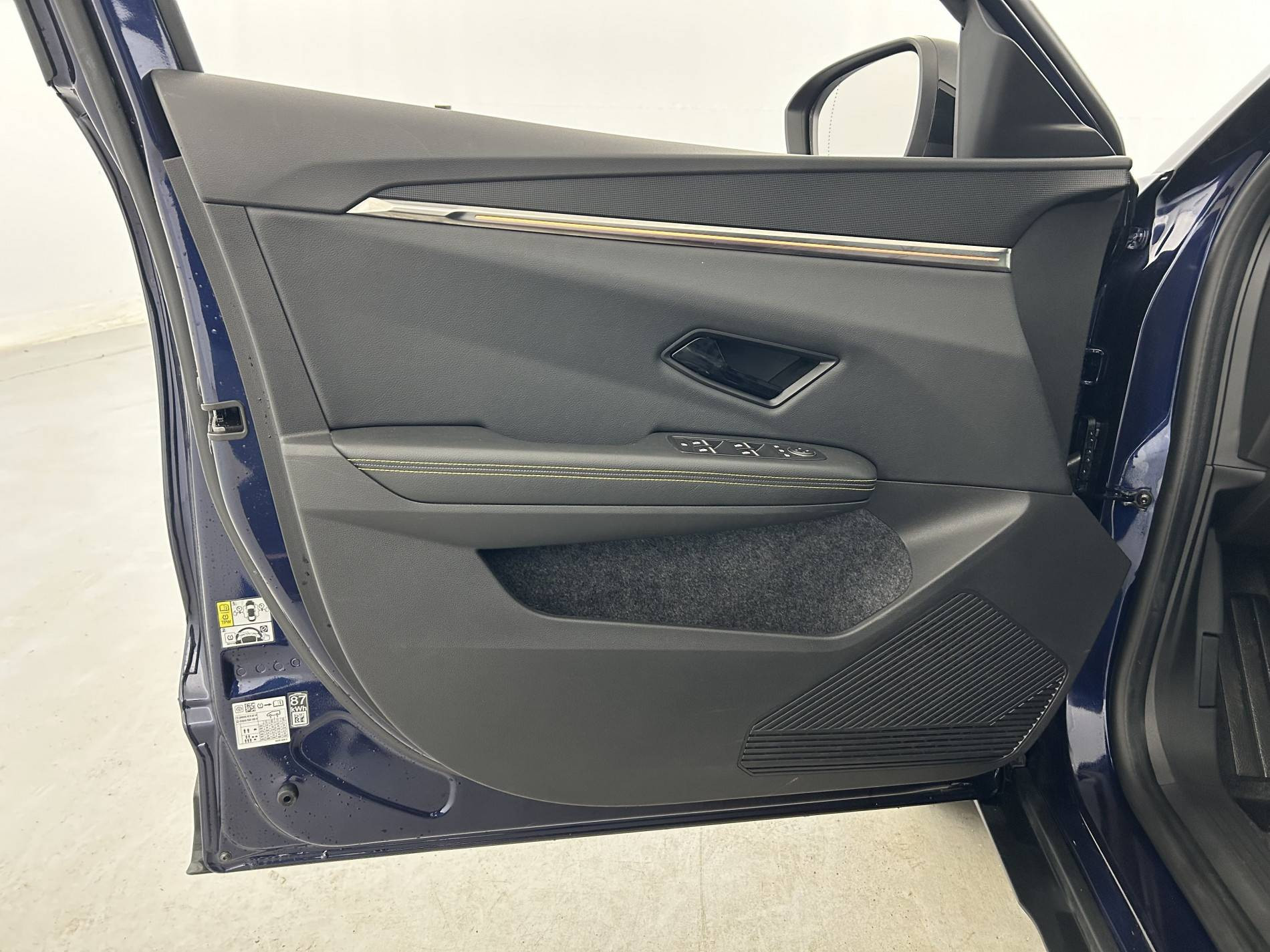 Vente en ligne Renault Scenic E-Tech  220 ch grande autonomie au prix de 35 990 €