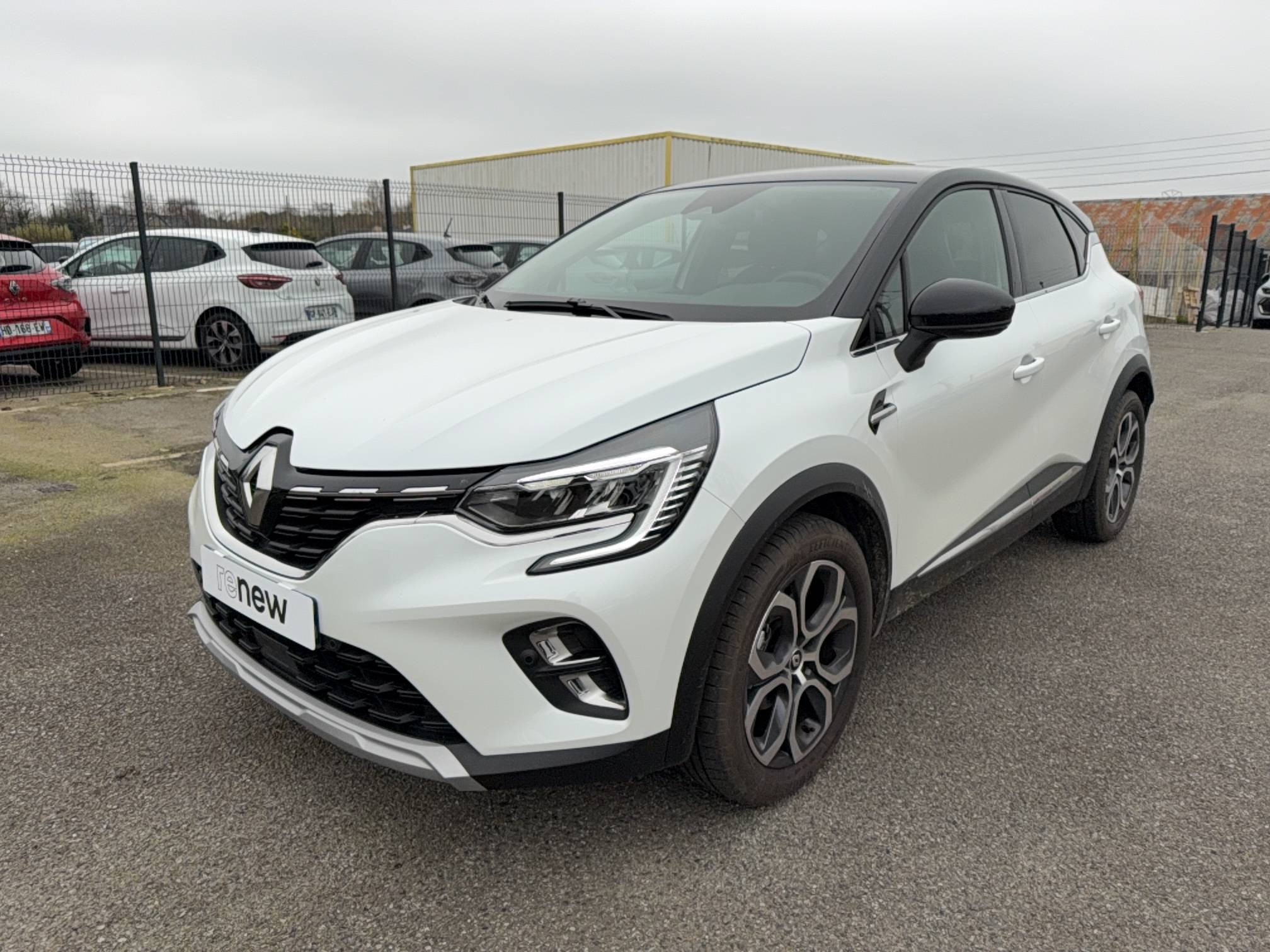 Renault Captur  mild hybrid 140 occasion de 2023 en vente à Concarneau