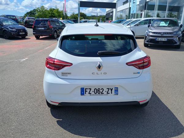 Vente en ligne Renault Clio 5 Clio E-Tech 140 - 21 au prix de 11 970 €