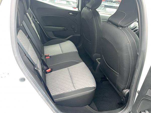 Vente en ligne Renault Clio 5 Clio TCe 90 au prix de 15 970 €