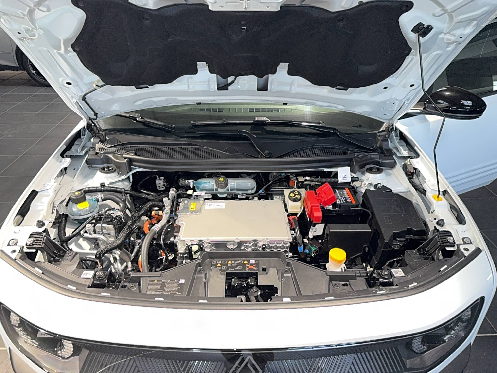 Vente en ligne Renault R4 E-Tech  150 ch autonomie confort au prix de 32 490 €