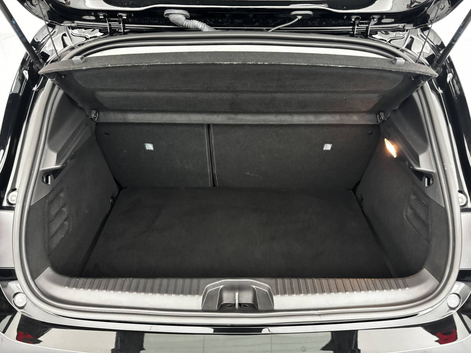 Vente en ligne Renault Clio 5 Clio TCe 90 au prix de 13 990 €