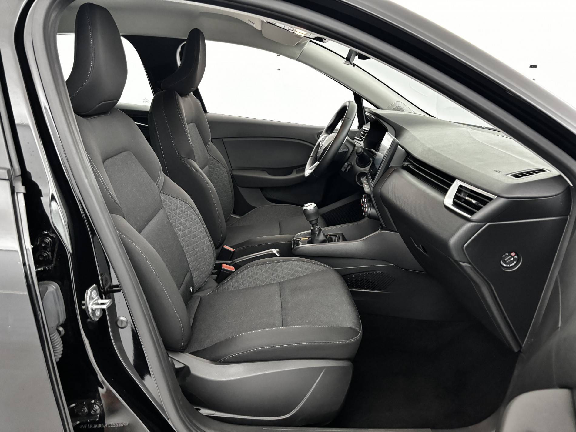 Vente en ligne Renault Clio 5 Clio TCe 90 au prix de 13 990 €