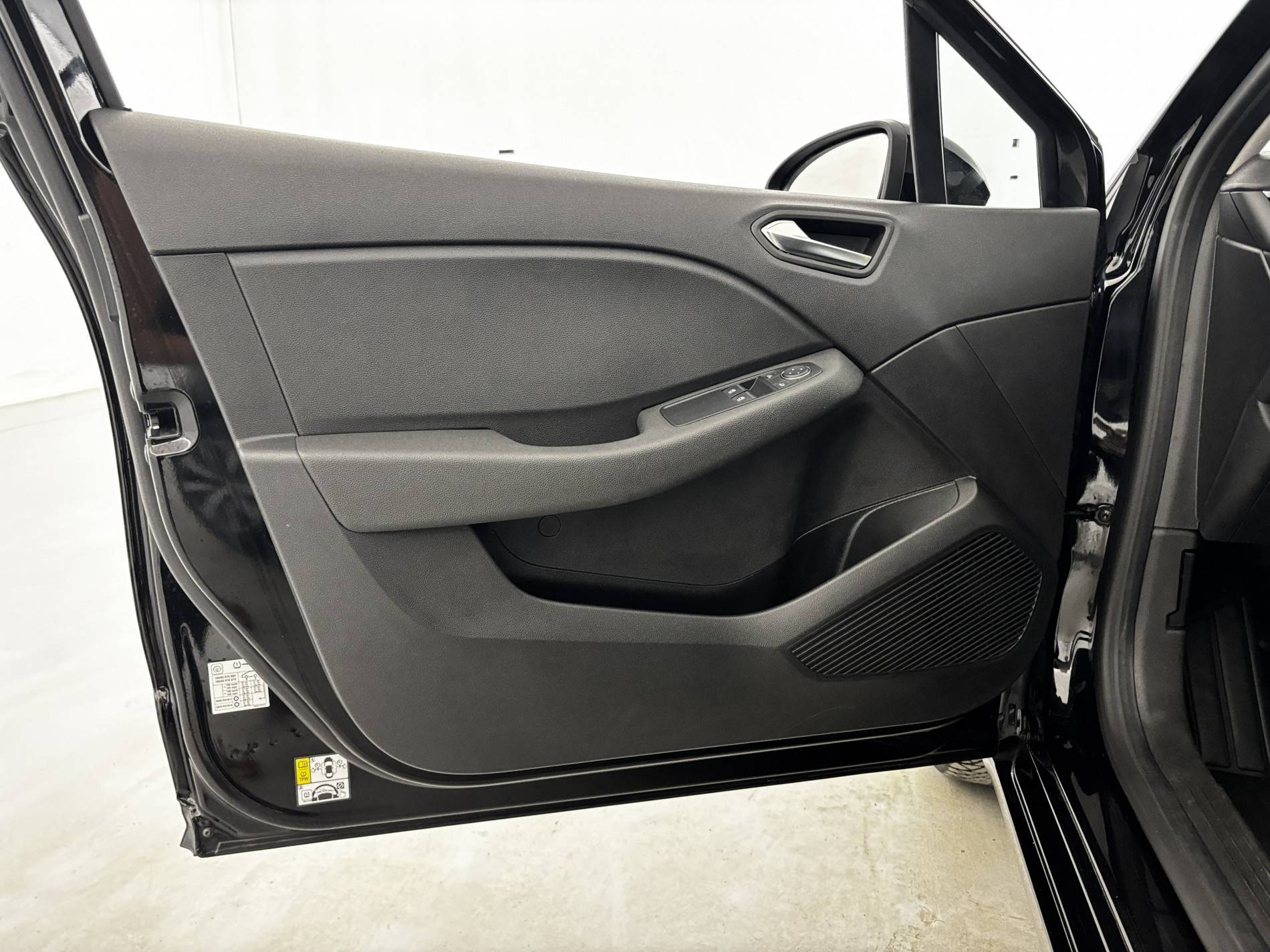 Vente en ligne Renault Clio 5 Clio TCe 90 au prix de 13 990 €