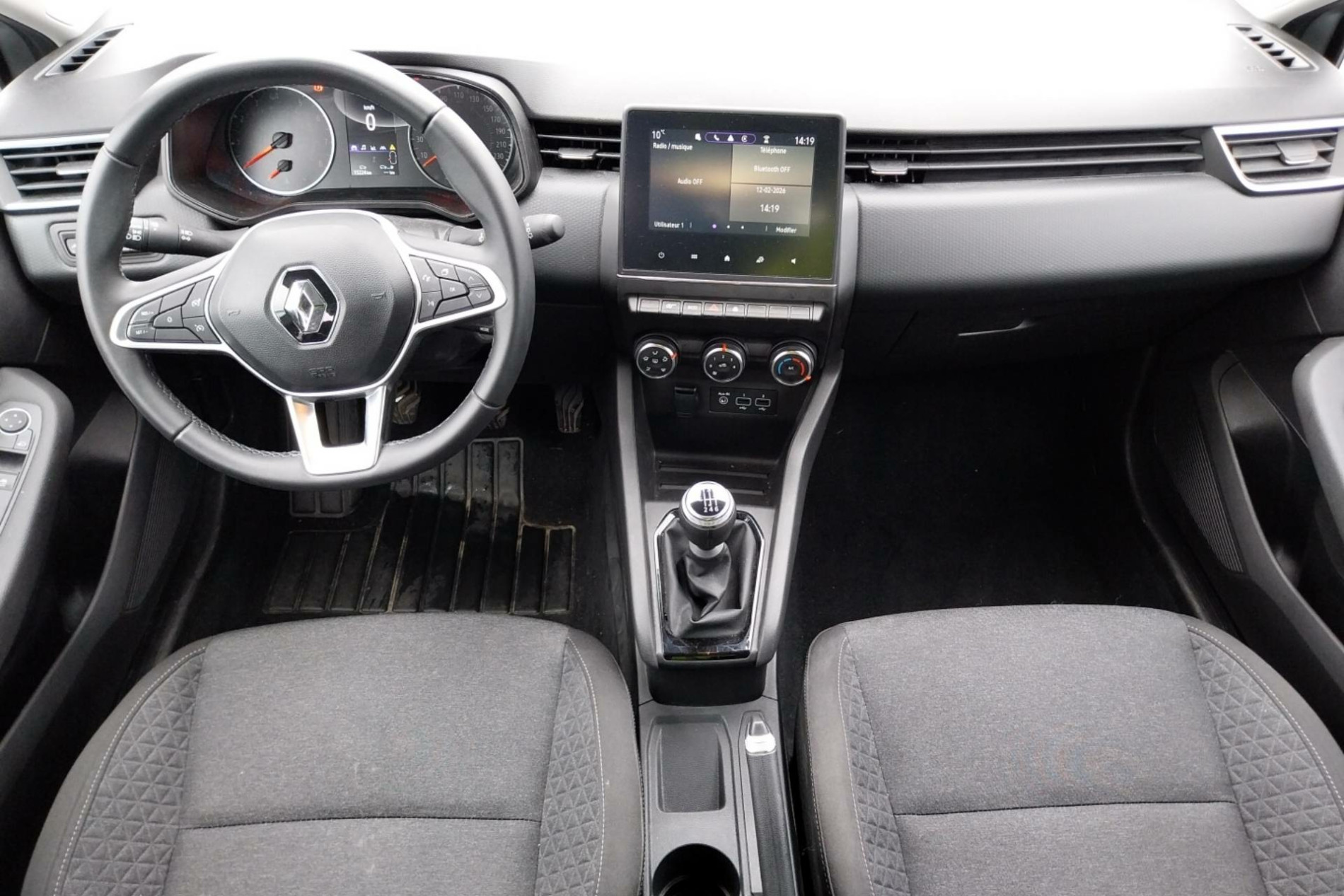 Vente en ligne Renault Clio 5 Clio TCe 90 au prix de 14 990 €