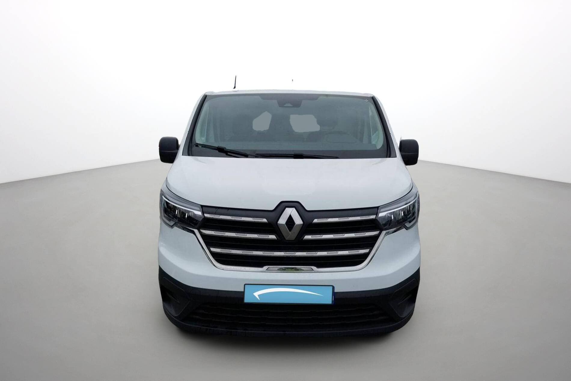Vente en ligne Renault Trafic 3 Fourgon TRAFIC FGN L2H1 3000 KG BLUE DCI 130 au prix de 21 890 €