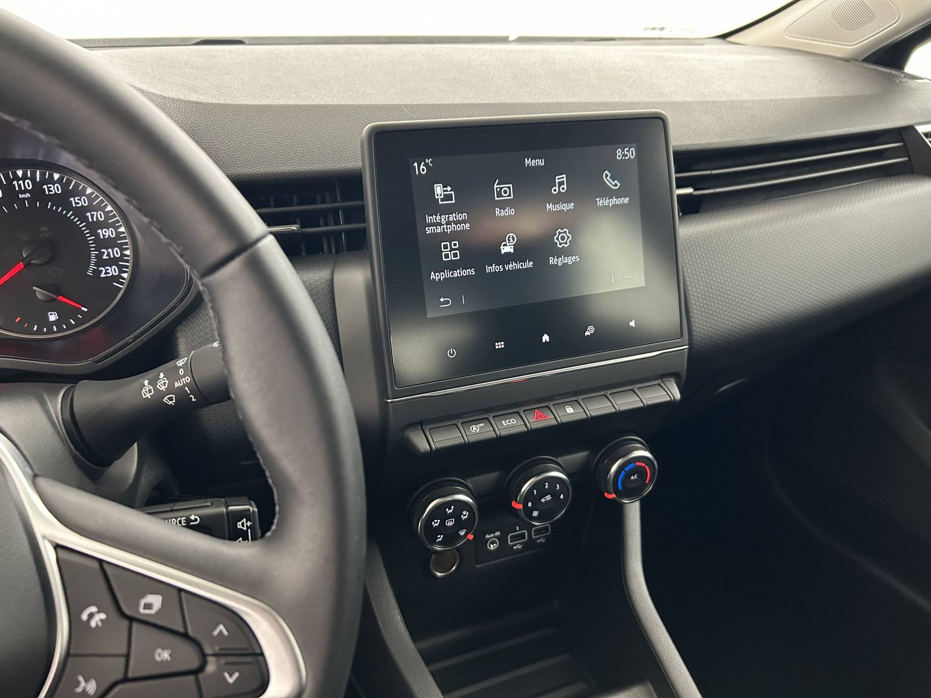 Vente en ligne Renault Clio 5 Clio TCe 90 au prix de 13 990 €