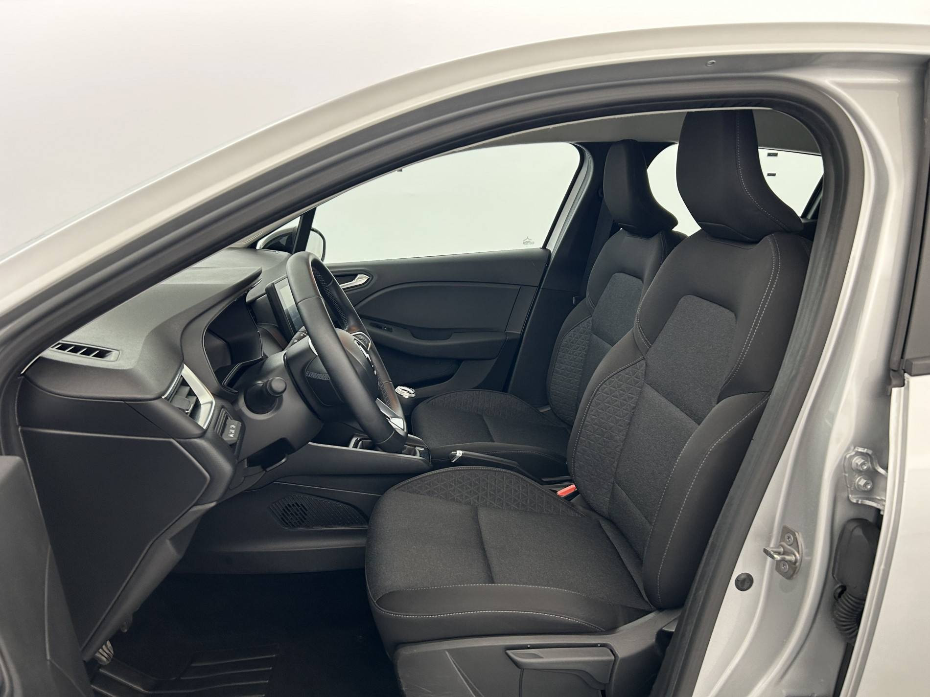 Vente en ligne Renault Clio 5 Clio TCe 90 au prix de 13 990 €