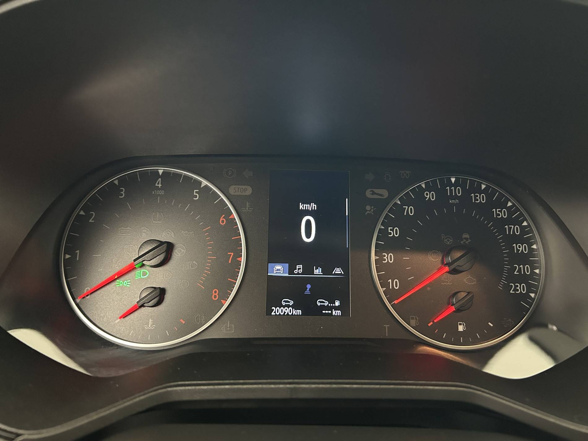 Vente en ligne Renault Clio 5 Clio TCe 90 au prix de 13 990 €