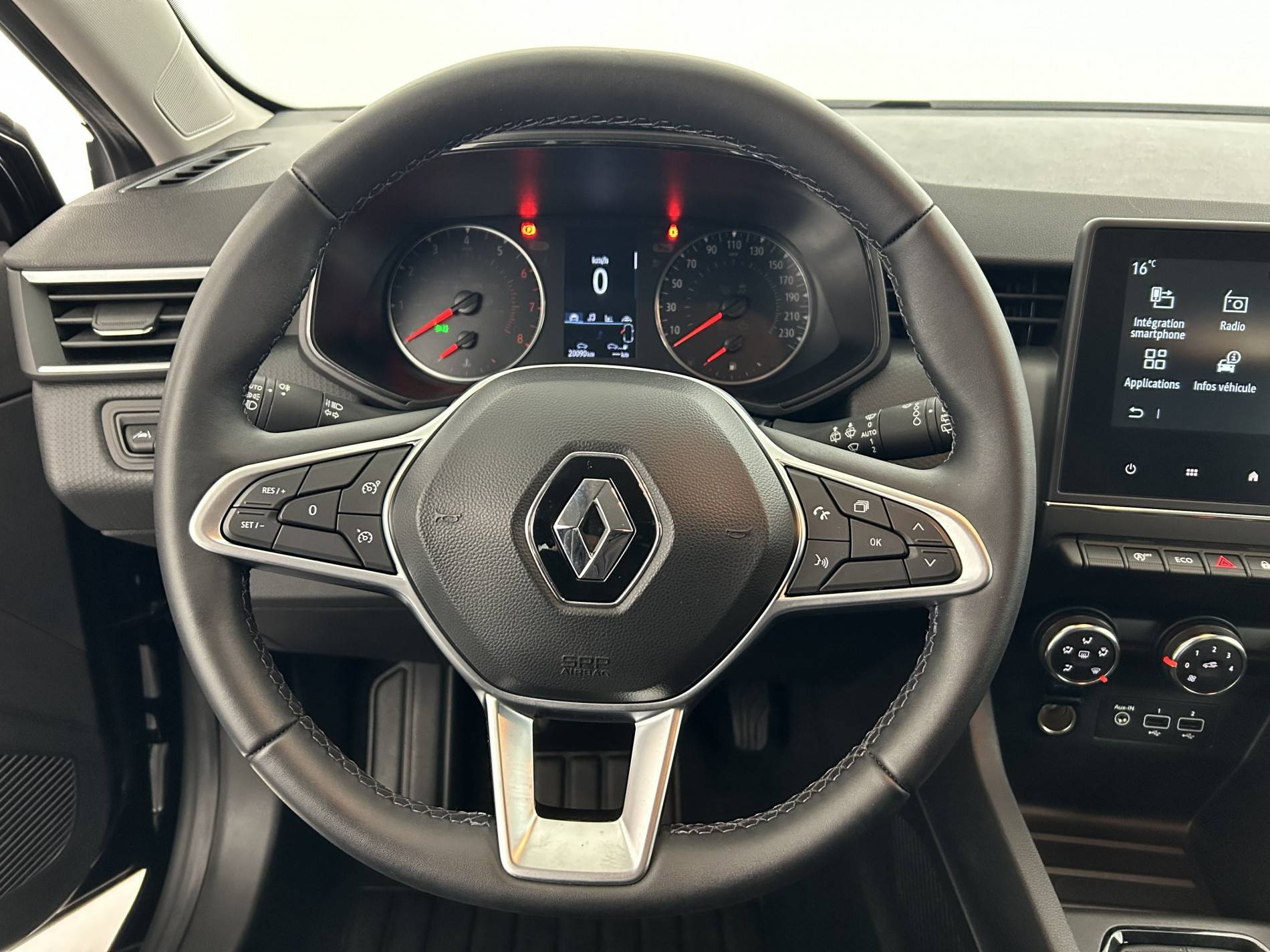 Vente en ligne Renault Clio 5 Clio TCe 90 au prix de 13 990 €