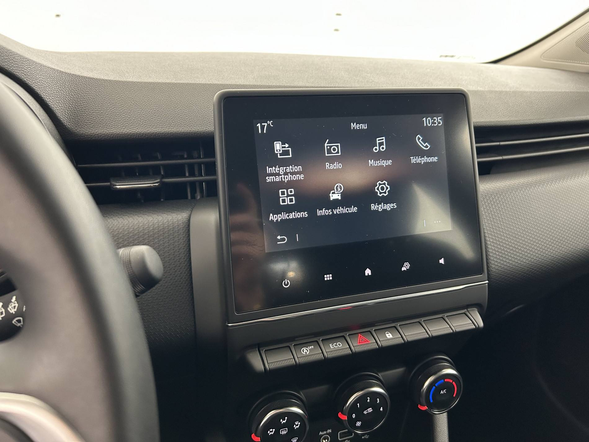 Vente en ligne Renault Clio 5 Clio TCe 90 au prix de 13 990 €