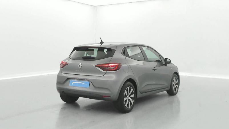 Vente en ligne Renault Clio 5 Clio Blue dCi 100 au prix de 17 290 €