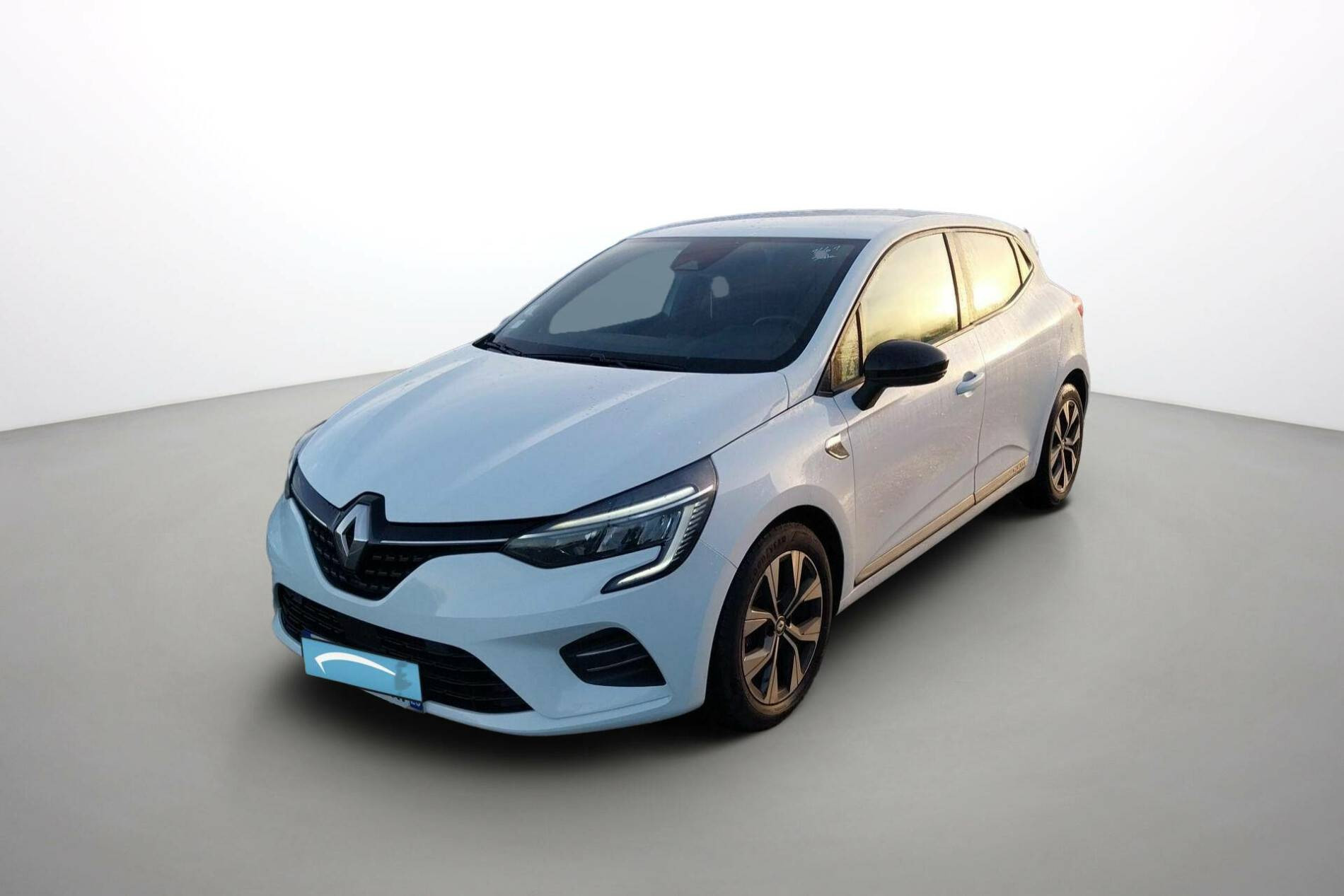 Renault Clio 5 Clio TCe 90 - 21N occasion de 2021 en vente à Quimper