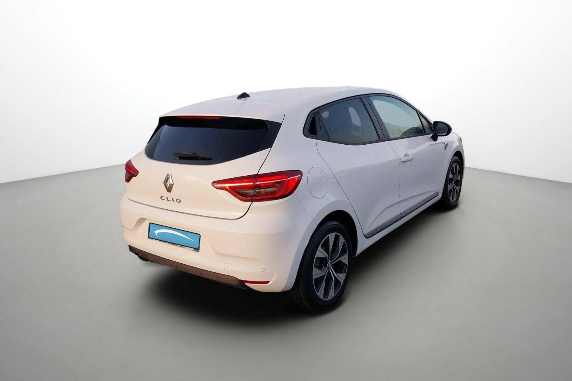 Vente en ligne Renault Clio 5 Clio TCe 90 - 21N au prix de 13 890 €