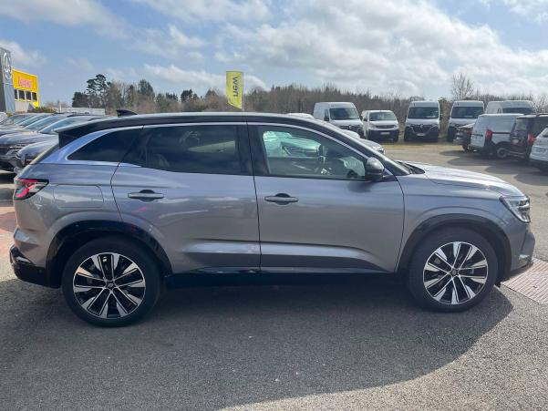 Vente en ligne Renault Austral  E-Tech hybrid 200 au prix de 27 250 €