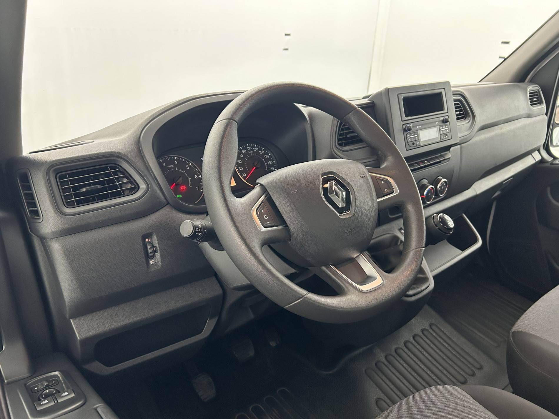 Vente en ligne Renault Master 3 Châssis Cabine MASTER BENNE CC PROP RJ3500 L2 PAFC BLUE DCI 130 EURO VI au prix de 34 990 €