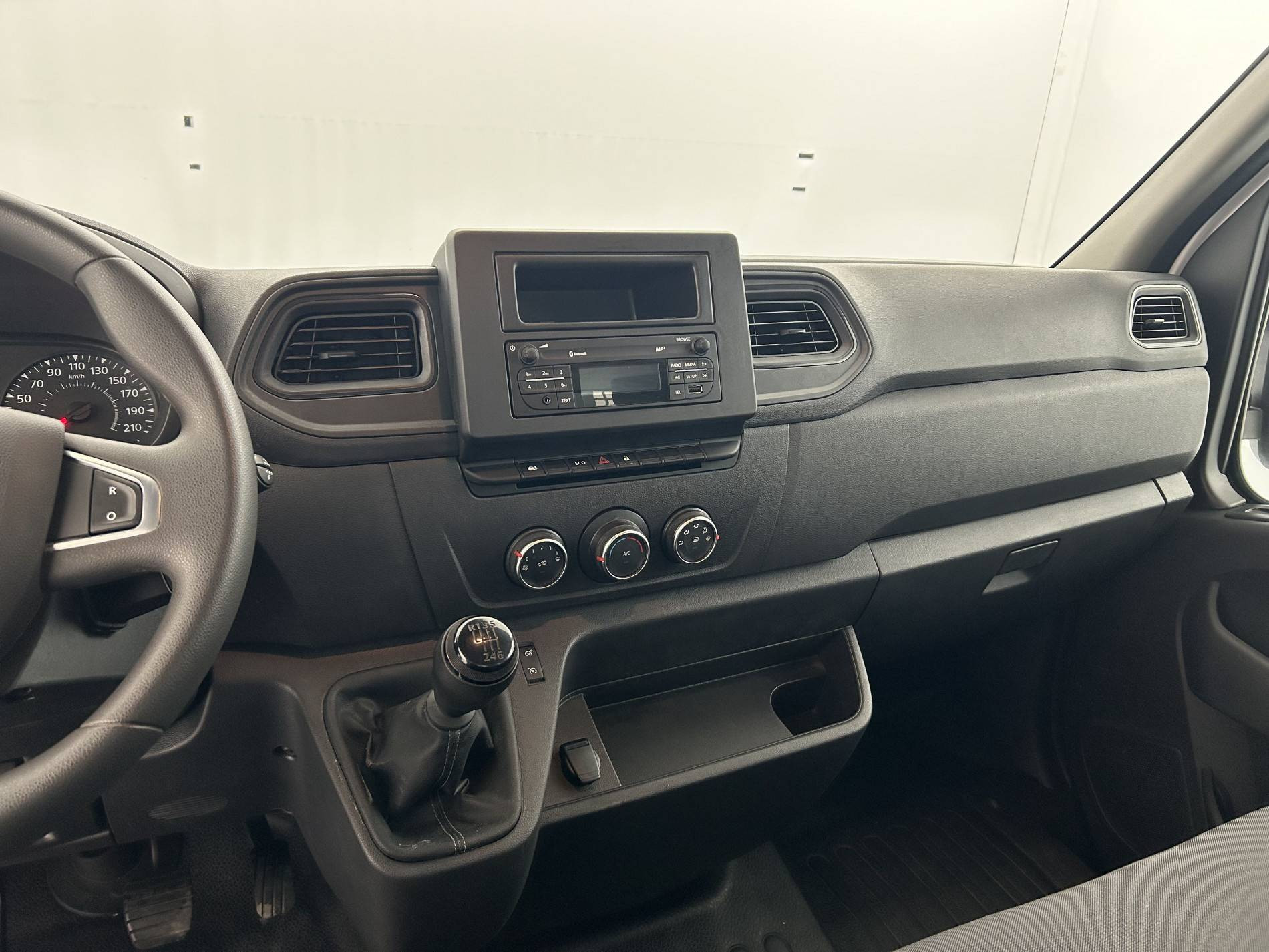 Vente en ligne Renault Master 3 Châssis Cabine MASTER BENNE CC PROP RJ3500 L2 PAFC BLUE DCI 130 EURO VI au prix de 34 990 €