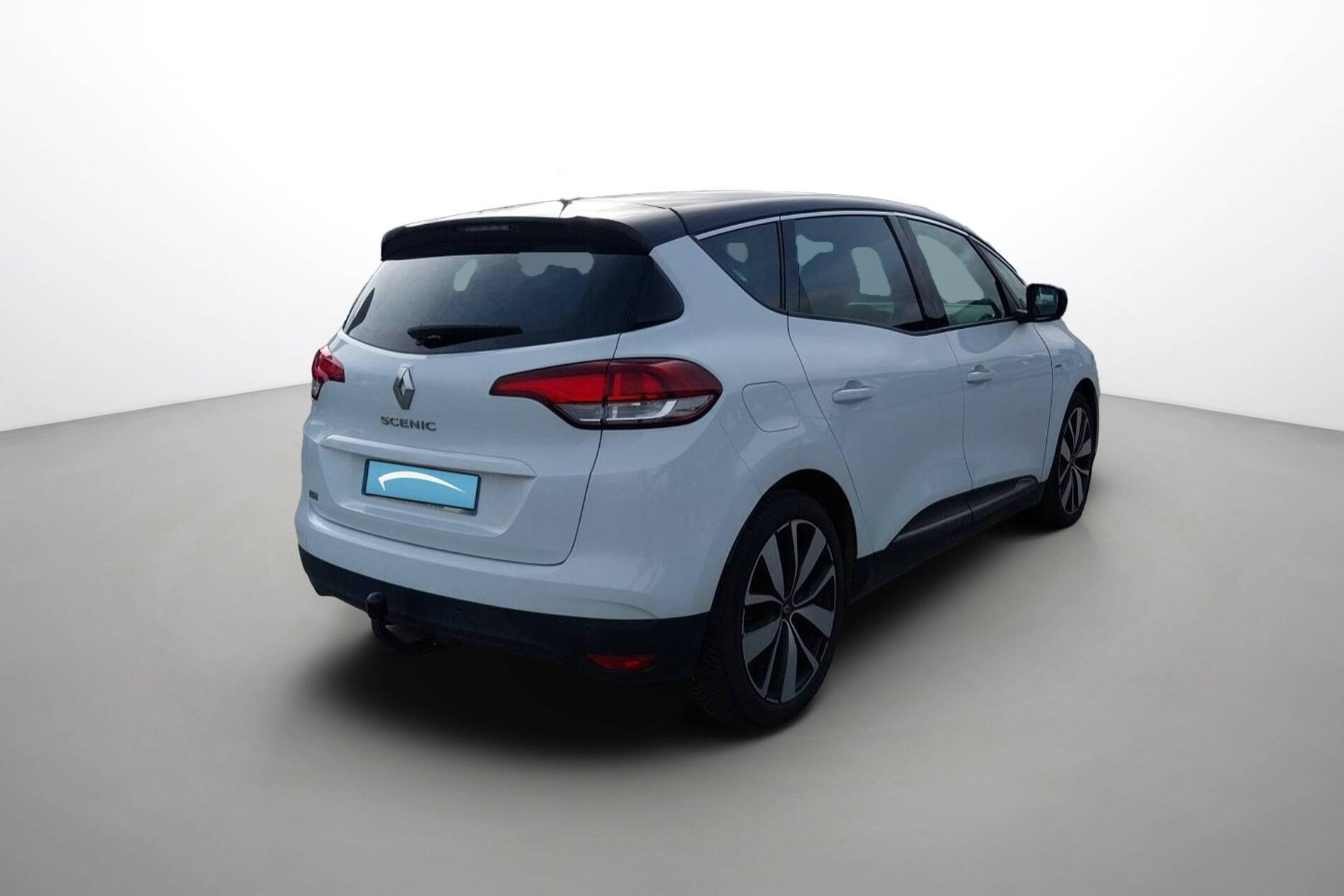 Vente en ligne Renault Scenic 4 Scenic Blue dCi 120 au prix de 16 890 €