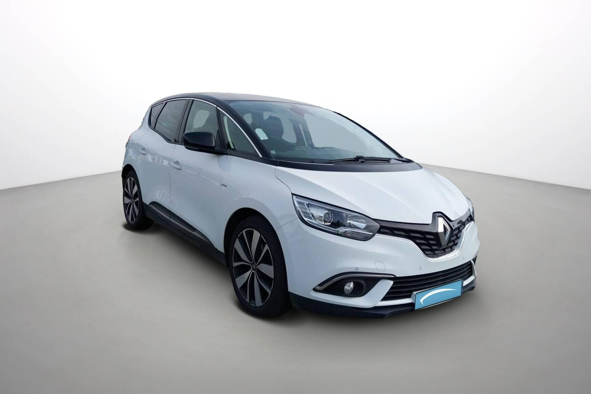 Vente en ligne Renault Scenic 4 Scenic Blue dCi 120 au prix de 16 890 €