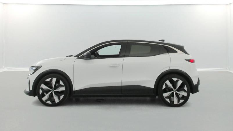 Vente en ligne Renault Megane E-Tech  EV60 220 ch super charge au prix de 23 970 €