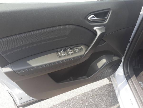 Vente en ligne Renault Captur  E-Tech full hybrid 145 ch au prix de 31 990 €