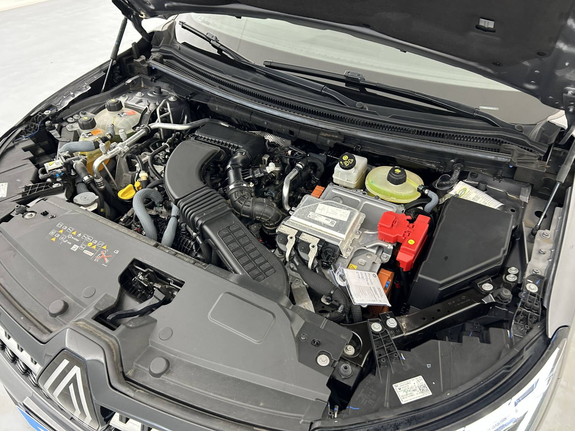 Vente en ligne Renault Austral  E-Tech hybrid 200 au prix de 21 990 €