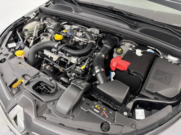 Vente en ligne Renault Clio 5 Clio TCe 90 - 21N au prix de 15 670 €