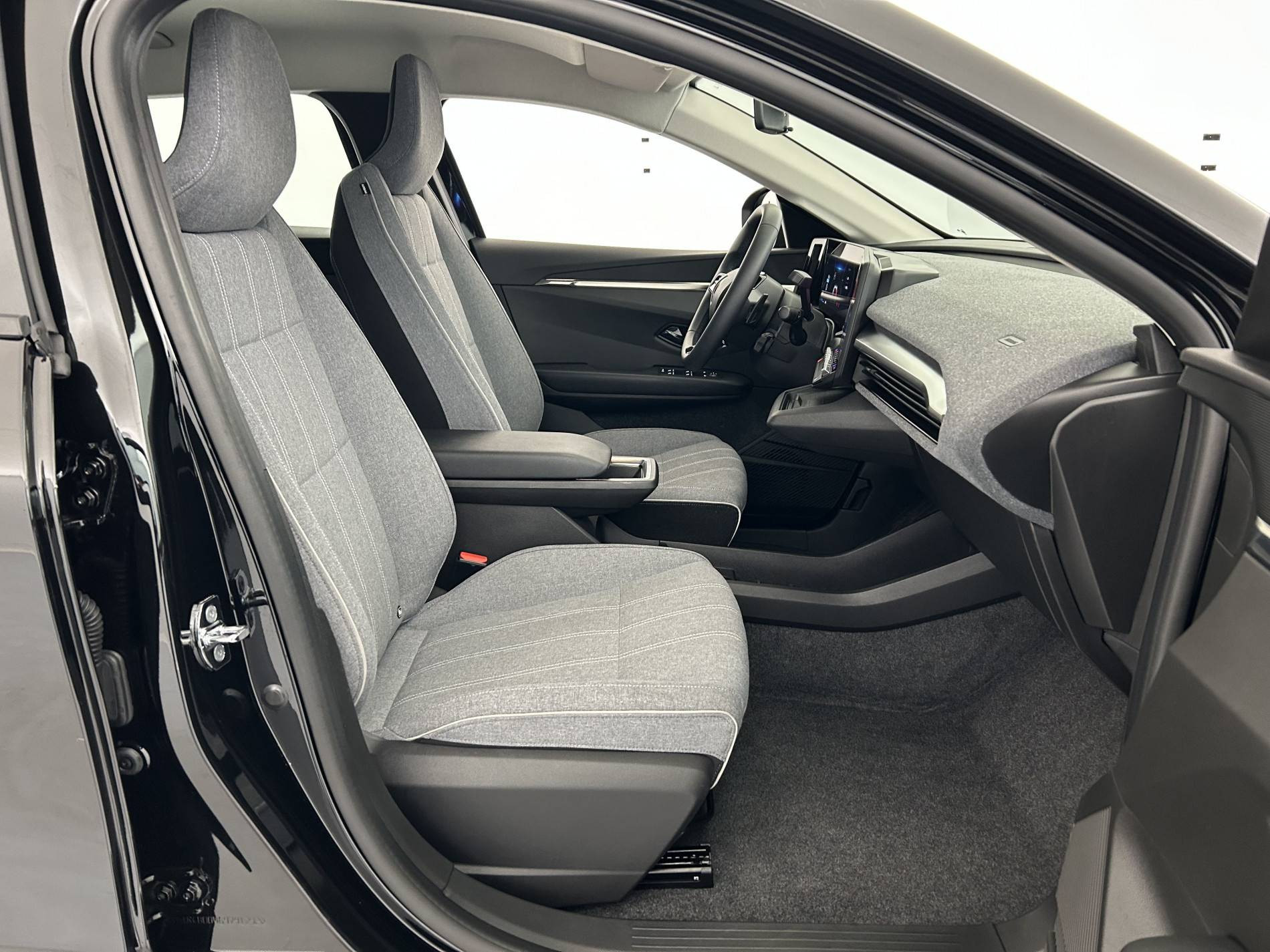 Vente en ligne Renault Megane E-Tech  EV40 130ch standard charge au prix de 20 990 €