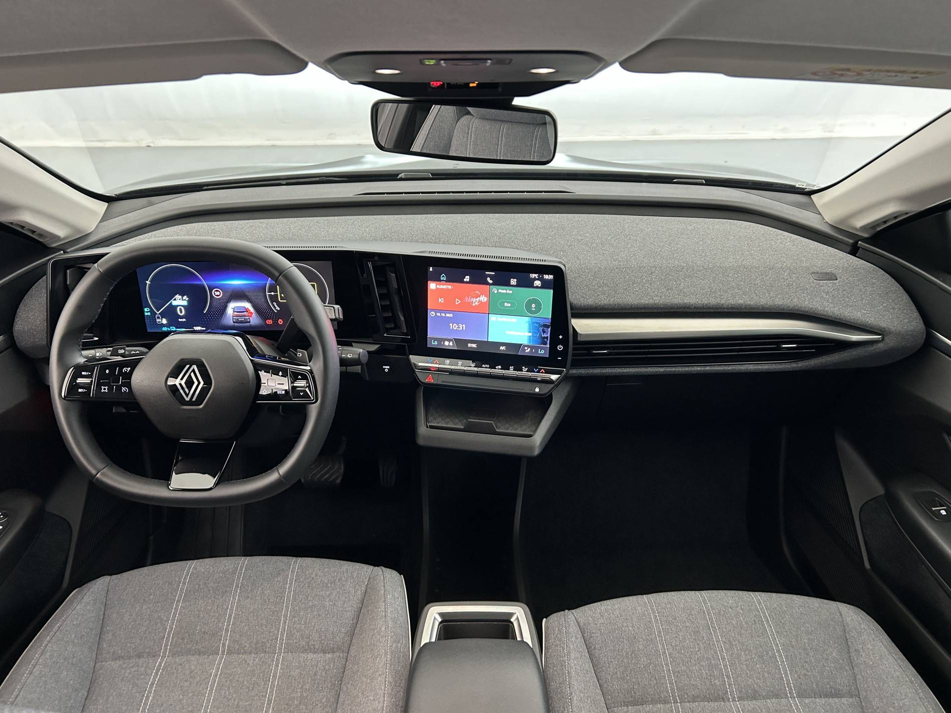 Vente en ligne Renault Megane E-Tech  EV40 130ch standard charge au prix de 20 990 €