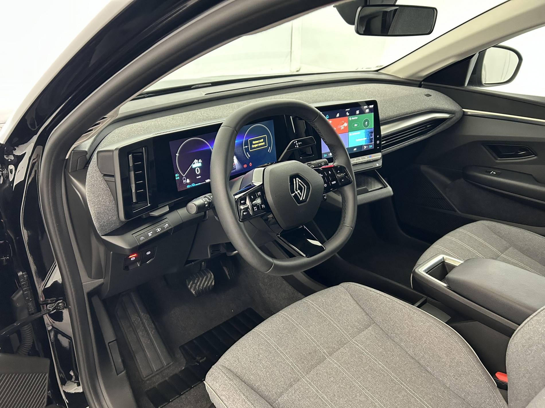 Vente en ligne Renault Megane E-Tech  EV40 130ch standard charge au prix de 20 990 €