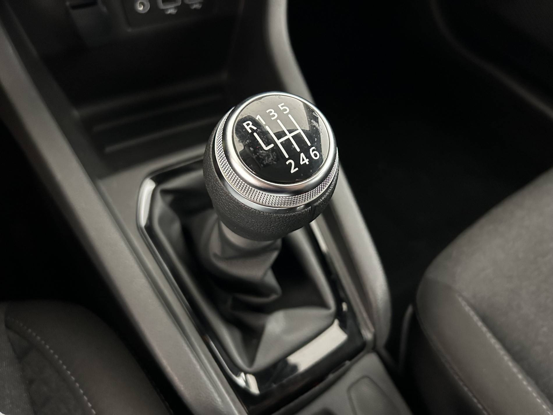 Vente en ligne Renault Clio 5 Clio TCe 90 au prix de 13 990 €