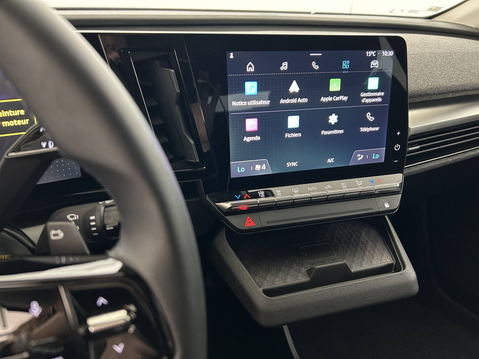 Vente en ligne Renault Megane E-Tech  EV40 130ch standard charge au prix de 20 990 €