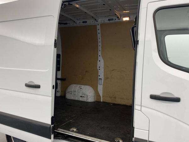 Vente en ligne Renault Master 3 Fourgon MASTER FGN TRAC F3300 L1H2 DCI 135 au prix de 22 490 €